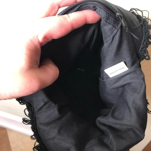 Vintage Crochet Handbag - Picture 5 of 5